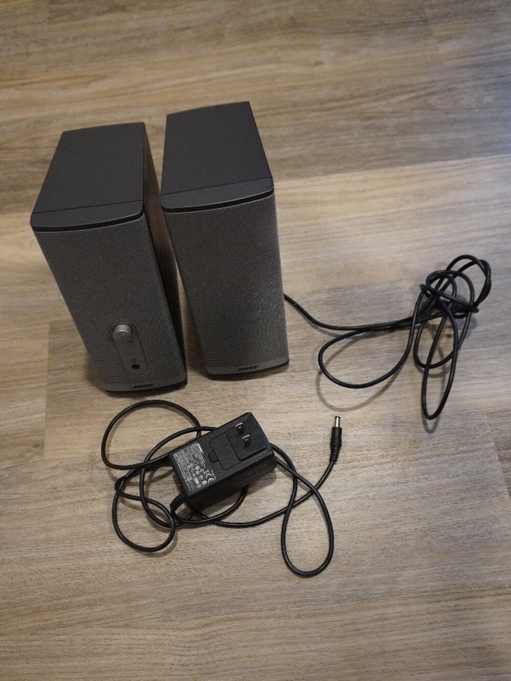 Bose Companion 2 Series II Multimedia Computer Speaker System Silver Graphite